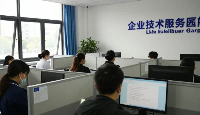 课程研发中系统管理的性能优化与适用场景分析